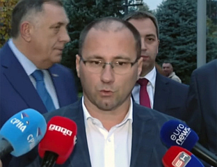 БОСАНЧИЋ: СРПСКА НАСТАВЉА БОРБУ НА ПРАВНОМ, ПОЛИТИЧКОМ И МЕЂУНАРОДНОМ ПЛАНУ