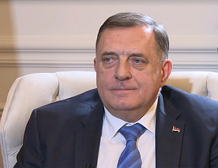 ДОДИК УПУТИО САУЧЕШЋЕ ВУЧИЋУ ПОВОДОМ ТЕШКЕ САОБРАЋАЈНЕ НЕСРЕЋЕ КОД СРЕМСКЕ МИТРОВИЦЕ