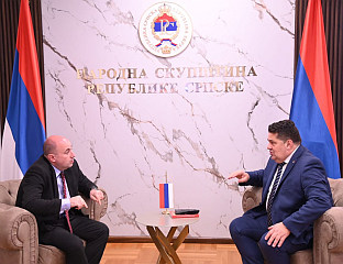 ИЗУЗЕТНА ВАЖНОСТ МАКСИМАЛНЕ КООРДИНАЦИЈЕ РУКОВОДСТАВА СРПСКЕ И СРБИЈЕ
