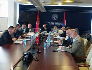 СОЦИЈАЛНИ ПАРТНЕРИ НАСТАВИЋЕ ПРЕГОВОРЕ О ПОВЕЋАЊУ ИЗНОСА НАЈНИЖЕ ПЛАТЕ