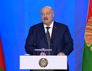 ЛУКАШЕНКО: НЕ МОЖЕМО ШТИТИТИ ЕУ ОД МИГРАНАТА СА ОМЧОМ ОКО ВРАТА