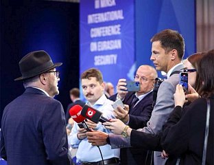 ГАЛОВЕЈ: ЗАПАДНИ ЛИДЕРИ ОДБИЛИ ИСТОЧНО СУНЦЕ ПРИЈАТЕЉСТВА