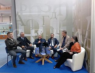 ПРЕДСТАВЉЕНА ТРИ ИЗДАЊА ЦЕНТРА ЗА ДРУШТВЕНО-ПОЛИТИЧКА ИСТРАЖИВАЊА СРПСКЕ
