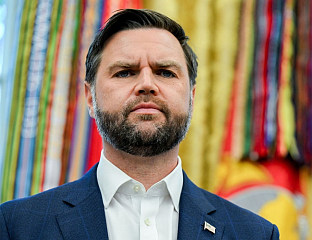 ВАШИНГТОН ОДРЖАВА КОНСТРУКТИВНЕ ОДНОСЕ И СА РУСИЈОМ И УКРАЈИНОМ