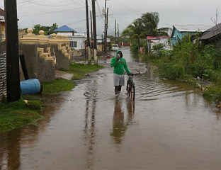 УРАГАН "МЕЛИСА" ОДНИО ДЕСЕТИНЕ ЖИВОТА