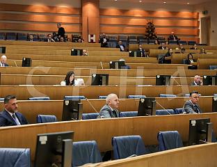 БОШЊАЧКА "ТРОЈКА" ПОТВРДИЛА ДА ЖЕЛИ ПРИВАТИЗОВАТИ БУЏЕТ