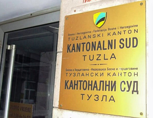 ЈЕДНОМЈЕСЕЧНИ ПРИТВОР ОСУМЊИЧЕНИМА ЗА ПОДВОЂЕЊЕ МАЛОЉЕТНИЦА