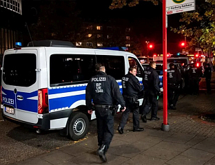 ПОЛИЦИЈА ИНТЕРВЕНИСАЛА ЗБОГ КОСТИМА ЗА "НОЋ ВЈЕШТИЦА"