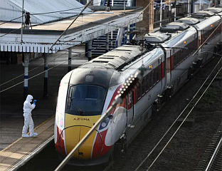 ПУШТЕН ЈЕДАН ОД ОСУМЊИЧЕНИХ ЗА НАПАД У ВОЗУ