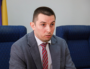 ШУЛИЋ: ПОТРОШАЧИМА ОМОГУЋИТИ ДА СЕ ЕДУКУЈУ О СВОЈИМ ПРАВИМА