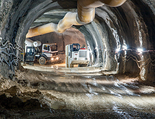 СВЕЧАНОСТ ПОВОДОМ ЗАВРШЕТКА ДОВОДНОГ ТУНЕЛА ХЕ "ДАБАР"