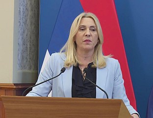 ПРАВОСУЂЕ ОКРЕНУТИ ОД ПОЛИТИКЕ И ПОЛИТИЧКИХ ЗАХТЈЕВА