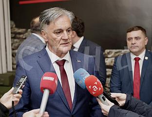 ОБРАЗОВНИ ПРОФИЛ ТРЕБА ДА ИДЕ У ПРАВЦУ НАУЧНО-ИСТРАЖИВАЧКОГ РАДА