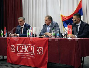 КАРАН: СТУДЕНТИМА ЋЕ БИТИ ПОВЕЋАНЕ СТИПЕНДИЈЕ СА 200 НА 300 КМ