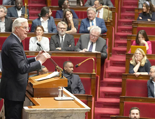 ПОСЛАНИЦИ ИЗГЛАСАЛИ СУСПЕНЗИЈУ РЕФОРМЕ ПЕНЗИОНОГ СИСТЕМА