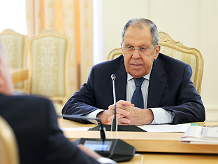 ЛАВРОВ: ЗЕЛЕНСКИ ДОКАЗАО ДА ЈЕ НАЦИСТА