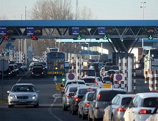 ПОЈАЧАН САОБРАЋАЈ НА ИЗЛАЗУ УЛАЗУ У БиХ ИЗ ПРАВЦА ХРВАТСКЕ