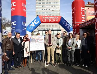 СТЕВАНДИЋ: ПОДРЖАВАМО КАРАНА, МАНДАТ ПРИПАДА СНСД-у