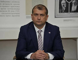 ИВЕТИЋ: ШТА ЈЕ СДС-у ПРЕЧЕ ОД ИНТЕРЕСА СРБА?