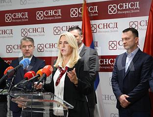 ЦВИЈАНОВИЋ: ГРАЂАНИ СРПСКЕ СУ УЗ ПОЛИТИКУ СНСД-а