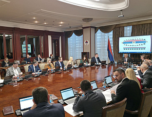 КРАТКОРОЧНИ ДУГ НЕ СМИЈЕ БИТИ ВЕЋИ ОД 2,5 ОДСТО БДП-а