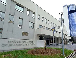 ПРИТВОР ЗА ДВА ТУЗЛАКА ОСУМЊИЧЕНА ЗА ПЕДОФИЛИЈУ