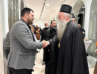 ОТВОРЕНА ИЗЛОЖБА "СТО ГОДИНА ОД ОБНОВЕ ЊЕГОШЕВЕ ЗАВЈЕТНЕ ЦРКВЕ НА ЛОВЋЕНУ"