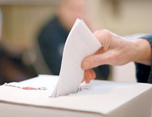 ГЛАСАЛО 15 ОДСТО БИРАЧА