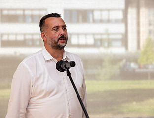 КОСТОВИЋ: 25. НОВЕМБАР И 1. МАРТ МЕЂУСОБНО СЕ ПОНИШТАВАЈУ