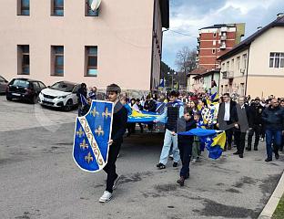 BOSNIAKS MARKED FALSE HOLIDAY, WITH FLAGS OF SO-CALLED ARMY OF BiH