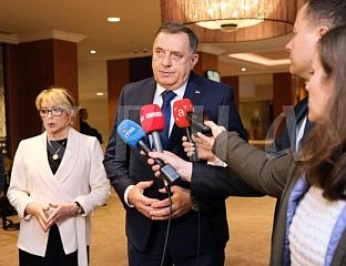 ДОДИК: НАСТАВЉАМО САРАДЊУ НА СВАКОМ ПЛАНУ, ВЕЧЕРАС ПРИЈЕМ - ПОКЛОН СРПСКЕ МАЂАРСКОЈ