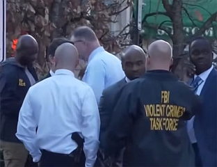 ЈЕДНА ОСОБА ПРИВЕДЕНА У ВЕЗИ СА ПУЦЊАВОМ КОД БИЈЕЛЕ КУЋЕ