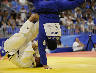 РУСКИМ ЏУДИСТИМА БИЋЕ ДОЗВОЉЕНО ДА ПРЕДСТАВЉАЈУ СВОЈУ ЗЕМЉУ