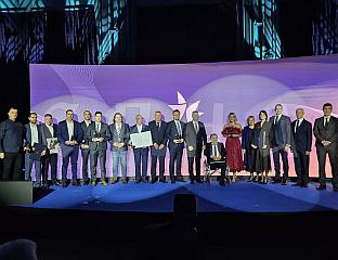 НАЈБОЉИМ ИЗВОЗНИЦИМА УРУЧЕНА НАГРАДА "ПОЛЕТ"