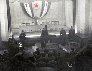 КОМУНИСТИЧКИ ПРАЗНИК ОМОГУЋЕН СРПСКИМ ОТПОРОМ НАЦИСТИМА