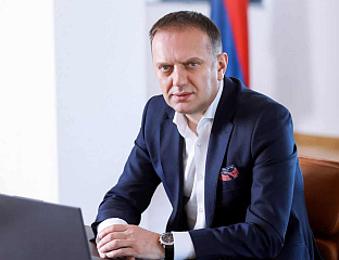 РАЧИЋ: ИНТЕГРИСАТИ РЕГИОНАЛНЕ ЕКОМОНИЈЕ И УЧИНИТИ ИХ КОНКУРЕНТНИМ