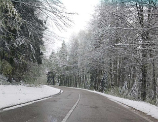 СУТРА КИША, НА ПЛАНИНАМА СЛАБ СНИЈЕГ