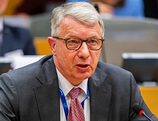 КАРТАЈСЕР: РАЗЛИЧИТИ АРШИНИ БРИСЕЛА ЗА СРБИЈУ И УКРАЈИНУ