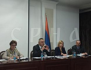 ПОЧЕО САСТАНАК МИНИЋА СА ПРЕДСТАВНИЦИМА УДРУЖЕЊА ПРОИСТЕКЛИХ ИЗ ОДБРАМБЕНО-ОТАЏБИНСКОГ РАТА