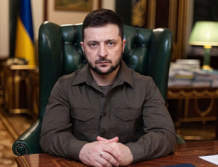 ЗАХАРОВА: ЗЕЛЕНСКИ НЕ БИРА КОГА ЋЕ ЖРТВОВАТИ ДА ОСТАНЕ НА ВЛАСТИ