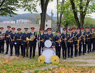НАРЕДНЕ СЕДМИЦЕ КОНЦЕРТИ ПОЛИЦИЈСКОГ ОРКЕСТРА У ВИШЕ ЛОКАЛНИХ ЗАЈЕДНИЦА