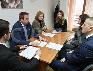 ПРИБЛИЖИТИ ГРАЂАНИМА ЦЕНТАР ЗА БЕСПЛАТНУ ПРАВНУ ПОМОЋ