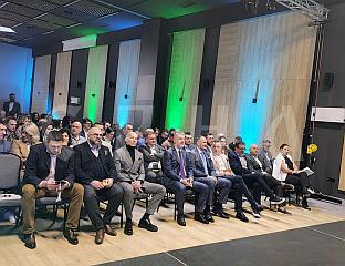 ОТВОРЕН СИМПОЗИЈУМ "ДИГИТАЛНА /Р/ЕВОЛУЦИЈА"