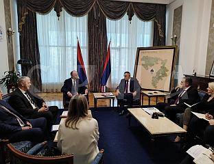 МИНИЋ ЗАПОЧЕО КОНСУЛТАЦИЈЕ СА ПРЕДСТАВНИЦИМА УНИВЕРЗИТЕТА