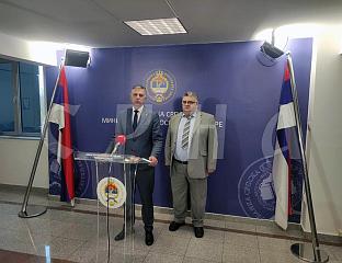 ГОЛУБОВИЋ: ПОВЕЋАЊЕМ ПЛАТА ПРОСВЈЕТАРИМА ИСПУНИЛИ СМО СВОЈ ДИО ОБАВЕЗА