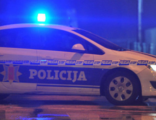 РАЊЕНА ДВА ПРИПАДНИКА ОРГАНИЗОВАНЕ КРИМИНАЛНЕ ГРУПЕ