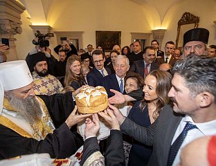 КРАЉЕВСКА ПОРОДИЦА ПРОСЛАВИЛА КРСНУ СЛАВУ