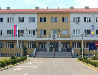 РАСТ ПРИВРЕДНИХ АКТИВНОСТИ И ПОТРЕБА ЗА РАДНОМ СНАГОМ