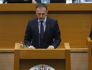 РАЧИЋ: УНАПРИЈЕДИТИ ПРОИЗВОДЊУ И ИЗВРШИТИ РЕФОРМУ ЈАВНИХ ПРЕДУЗЕЋА