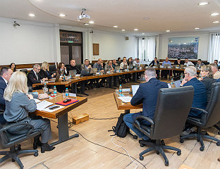 БУЏЕТ ГРАДА ЗА ИДУЋУ ГОДИНУ 37.800.000 КМ